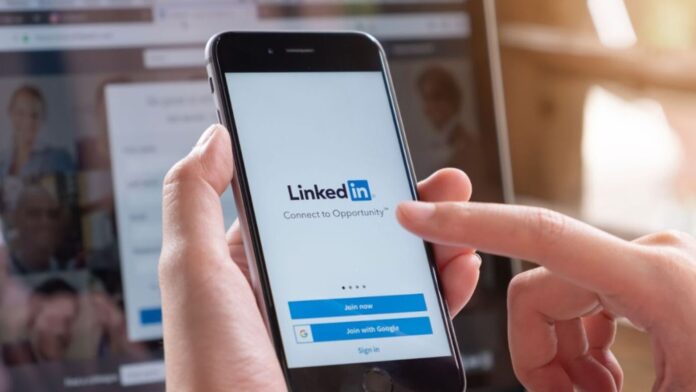LinkedIn usará tus datos para entrenar IA de Microsoft