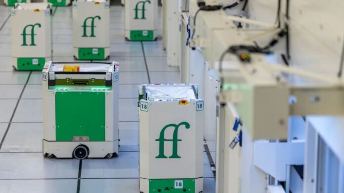 Amazon estrena supermercado con robots autónomos en EEUU